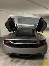 Bild 10/14 von McLaren MP4-12C (2011)