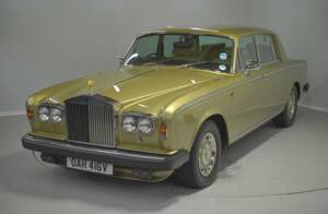 Bild 6/50 von Rolls-Royce Silver Shadow II (1980)
