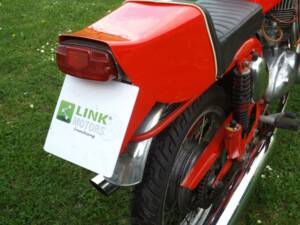 Bild 21/50 von MV Agusta 350 S (1972)