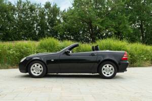 Afbeelding 5/50 van Mercedes-Benz SLK 200 (1998)