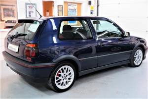 Bild 6/12 von Volkswagen Golf III 2.0 16V GTI (1996)