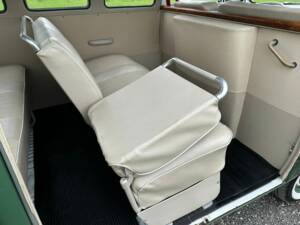 Image 47/60 of Volkswagen T2c Combi (1969)