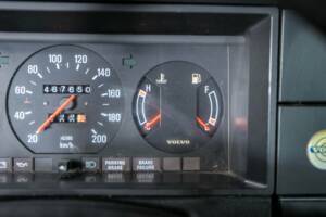 Image 21/50 de Volvo 240 Turbo (1983)
