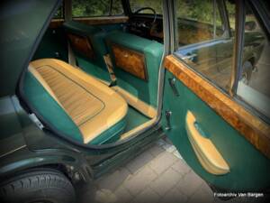 Image 31/41 of Vanden Plas 1100&#x2F;1275 (1966)