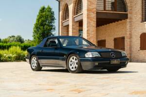 Image 14/45 of Mercedes-Benz 500 SL (1990)