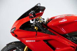 Immagine 25/50 di Ducati DUMMY (2011)