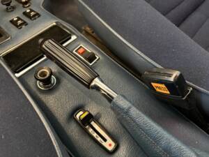 Immagine 16/22 di Ferrari Dino 208 GT4 (1975)