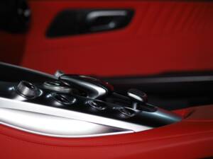 Image 34/49 of Mercedes-AMG GT-S (2015)