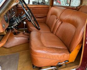 Imagen 13/25 de Jaguar S-Type 3.8 (1965)
