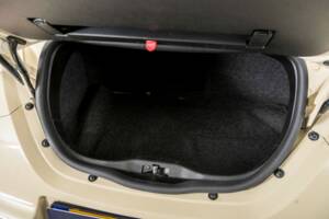 Imagen 33/48 de Volkswagen New Beetle 1.6 (2004)