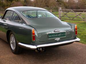 Image 33/42 de Aston Martin DB 4 GT (1959)