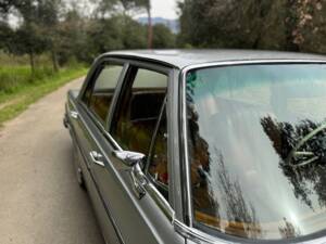 Imagen 13/42 de Mercedes-Benz 250 SE (1967)