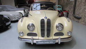 Image 9/19 of BMW 502 Baur (1954)
