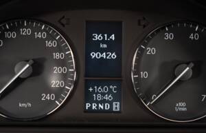 Immagine 24/36 di Mercedes-Benz G 500 (SWB) (2011)