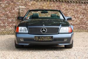 Image 14/50 of Mercedes-Benz 500 SL (1992)