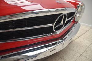 Imagen 13/34 de Mercedes-Benz 230 SL (1966)