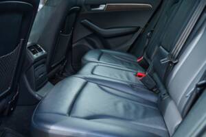 Bild 11/50 von Audi Q5 3.2 FSI (2013)
