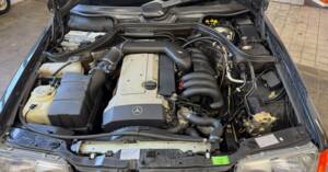 Afbeelding 27/43 van Mercedes-Benz 320 CE (1993)