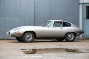 Image 1/50 of Jaguar E-Type 4.2 (1965)