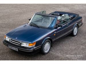 Image 11/32 of Saab 900 Turbo (1992)