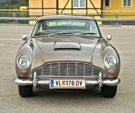 Image 3/50 de Aston Martin DB 5 (1964)