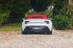 Bild 22/37 von Aston Martin Vanquish Zagato Volante (2017)