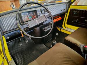 Bild 2/8 von Renault R 5 TL (1974)