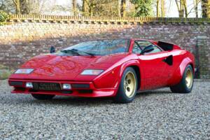 Image 29/50 de Lamborghini Countach LP 5000 S QV (1987)