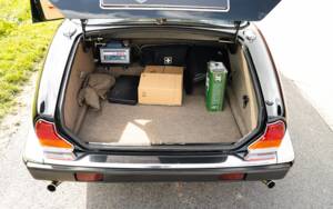 Image 33/37 of Daimler Double Six (1992)