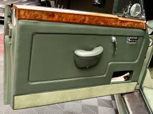 Image 31/50 de Bentley S3 Mulliner Park Ward DHC (1963)