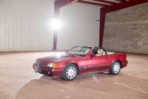 Image 25/43 of Mercedes-Benz 500 SL (1992)