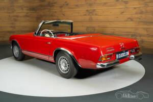 Immagine 8/8 di Mercedes-Benz 280 SL (1968)