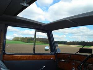 Rolls-Royce 20/25 HP Saloon (Rippon Bros.) blau/schwarz 1935