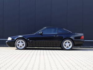 Bild 3/21 von Mercedes-Benz SL 600 (1997)