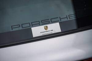 Afbeelding 24/73 van Porsche 911 Carrera 4S (2002)