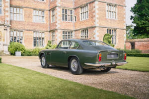 Image 4/28 of Aston Martin DB 6 Mk II (1970)