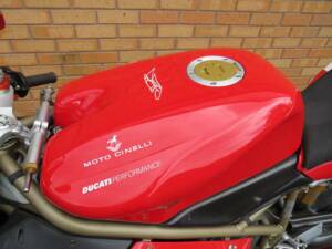 Immagine 18/50 di Ducati 916 R (2000)