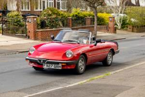 Afbeelding 44/50 van Alfa Romeo 2.0 Spider (1989)