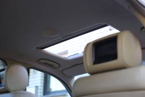 Imagen 66/77 de Jaguar XJ 8 4.2 (2005)