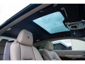 Image 32/38 of Rolls-Royce Wraith (2014)