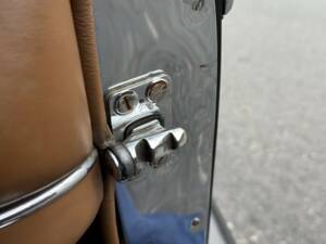 Bild 29/30 von Mercedes-Benz 220 Coupe (1954)