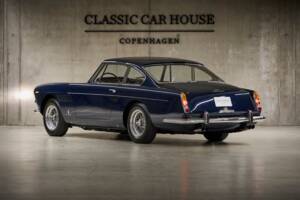 Imagen 7/90 de Ferrari 250 GT 2+2 (1963)