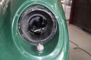 Image 64/80 of Lister Knobbly (1956)