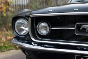 Image 17/44 of Ford Mustang 351 (1967)