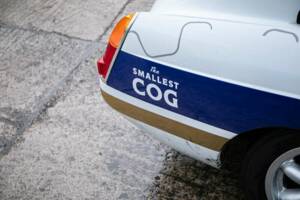 Image 40/42 of MG MGB GT (1972)