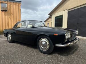 Imagen 2/23 de Lancia Flaminia GT Touring (1961)