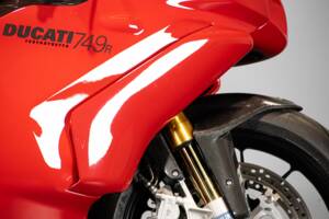 Image 37/50 of Ducati DUMMY (2004)