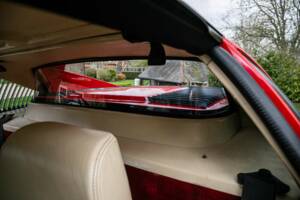 Afbeelding 32/49 van Ferrari 328 GTS (1989)