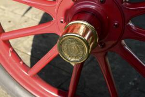 Image 22/50 of Cadillac Model B Surrey (1904)