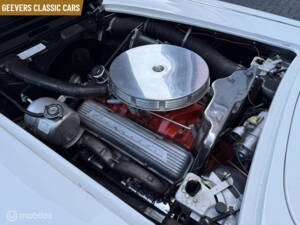 Bild 19/24 von Chevrolet Corvette (1962)